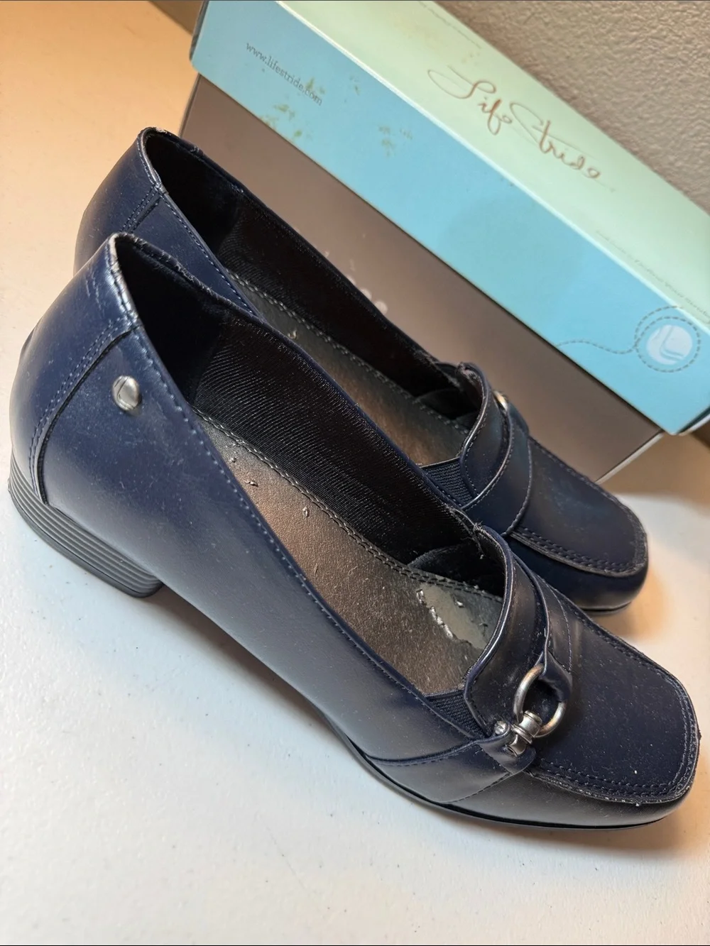 Life Stride Navy Leather Slip-On Loafers. Shoes do have some peeling inside.